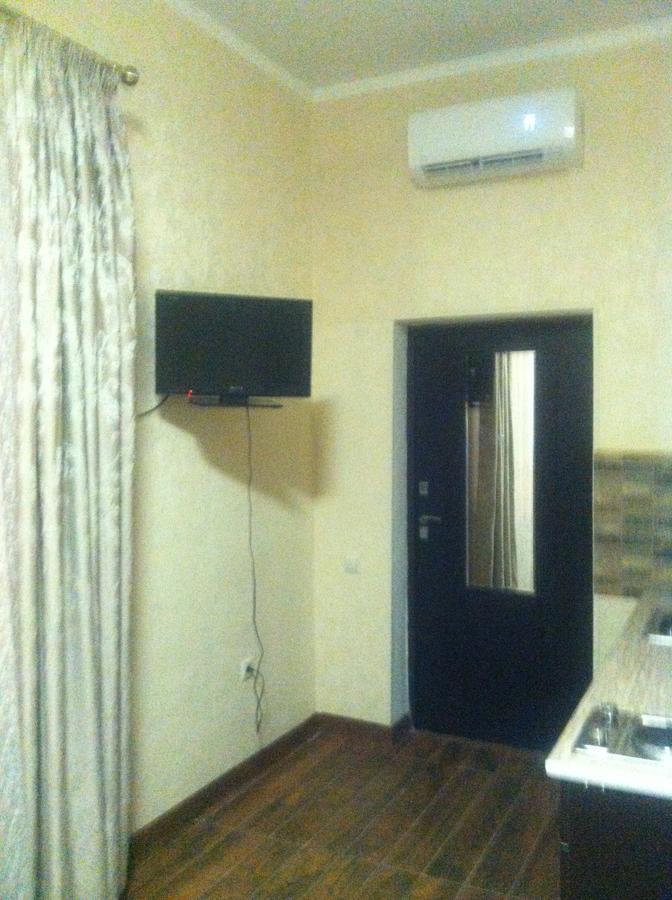 سوخومي Vacation Home On Krasnomayakskaya 36 المظهر الخارجي الصورة